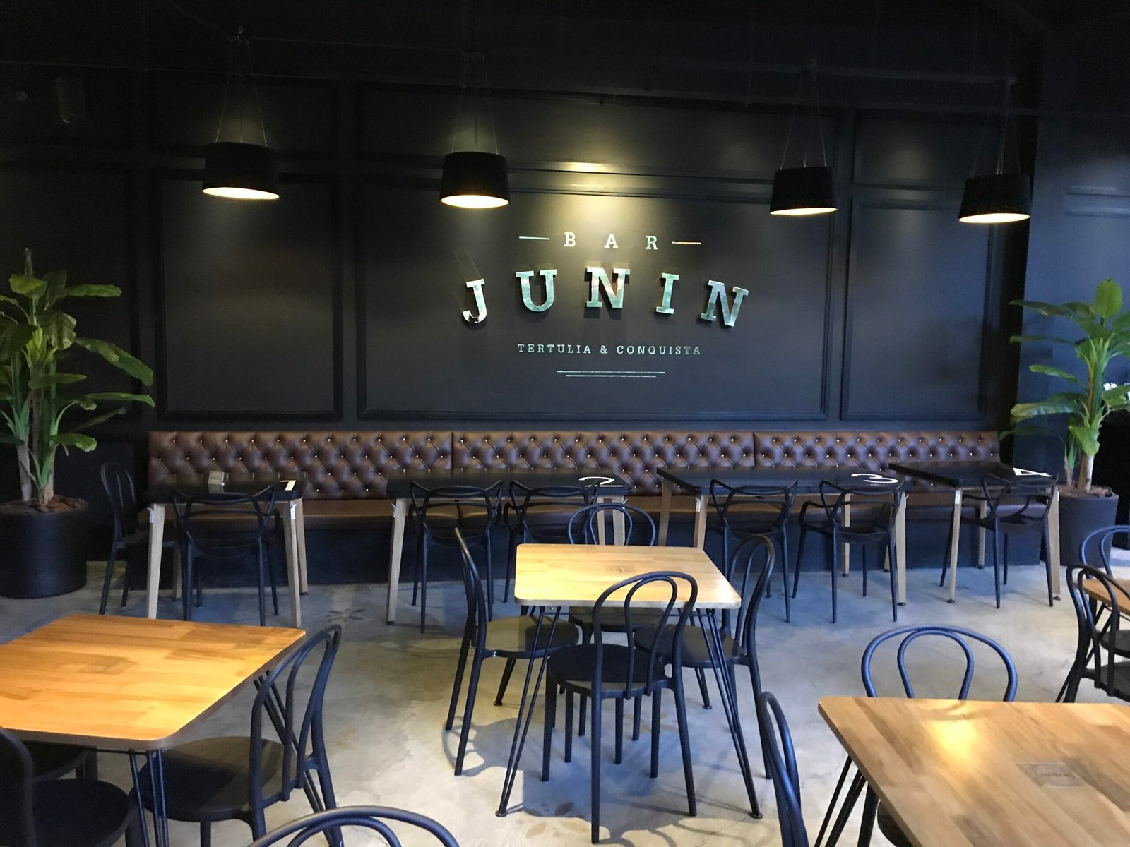 Bar Junin – M+Group​ 6